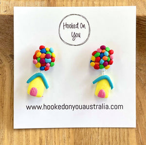 stud earrings
