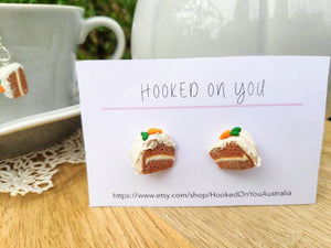 cake earrings
